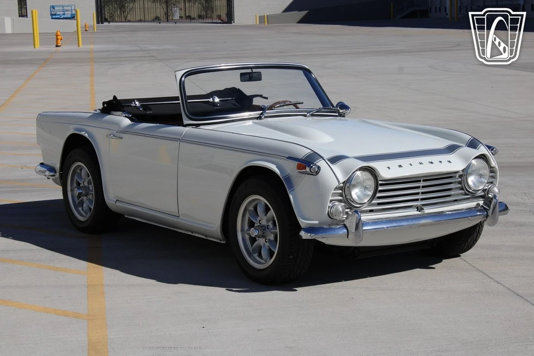 1967 Triumph TR4A - Image 4 of 12