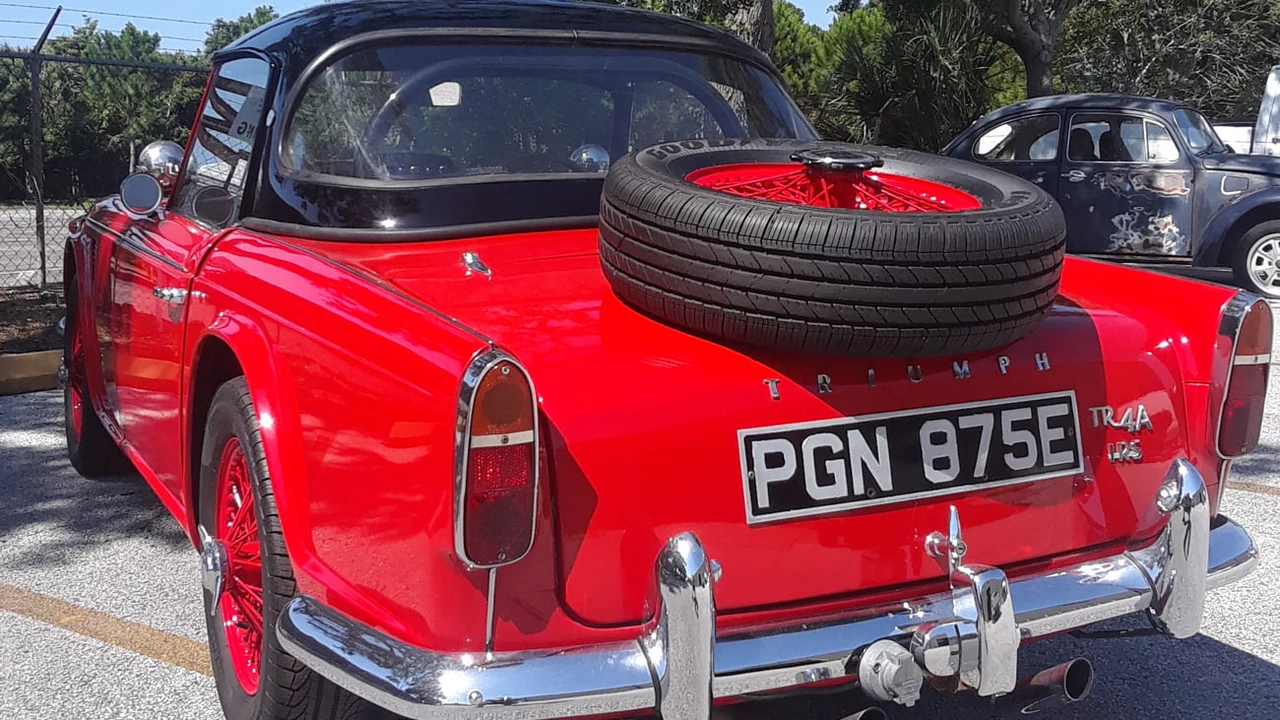 1967 Triumph TR4A - Image 15 of 23
