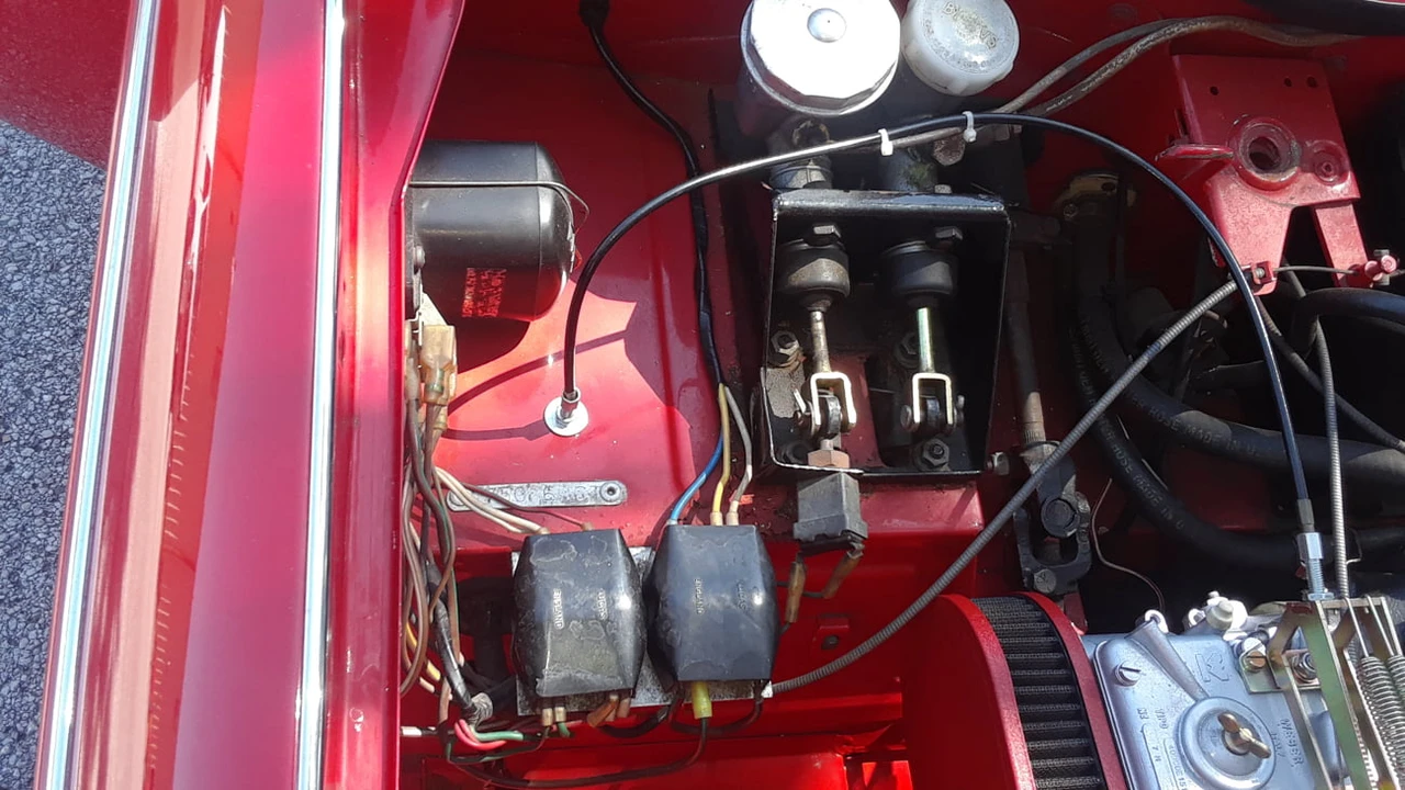 1967 Triumph TR4A - Image 16 of 23