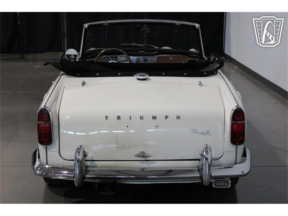 1967 Triumph TR4A - Image 17 of 31
