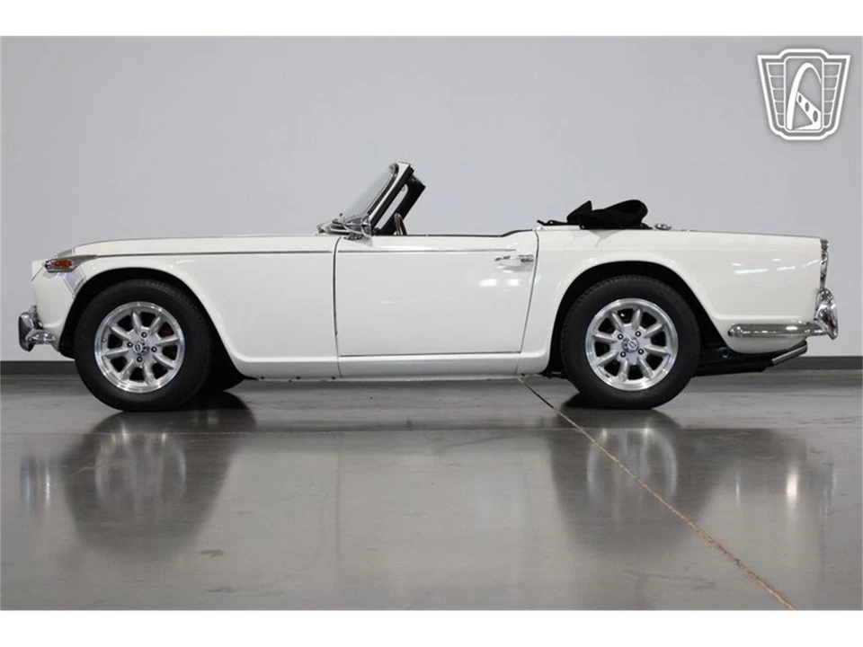 1967 Triumph TR4A - Image 27 of 31