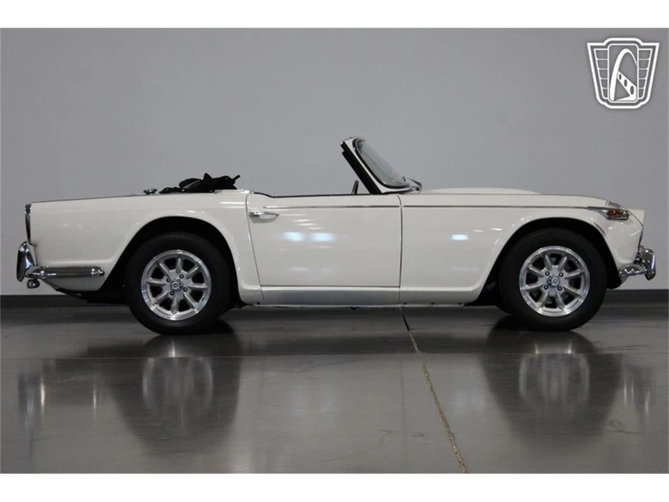 1967 Triumph TR4A - Image 23 of 31