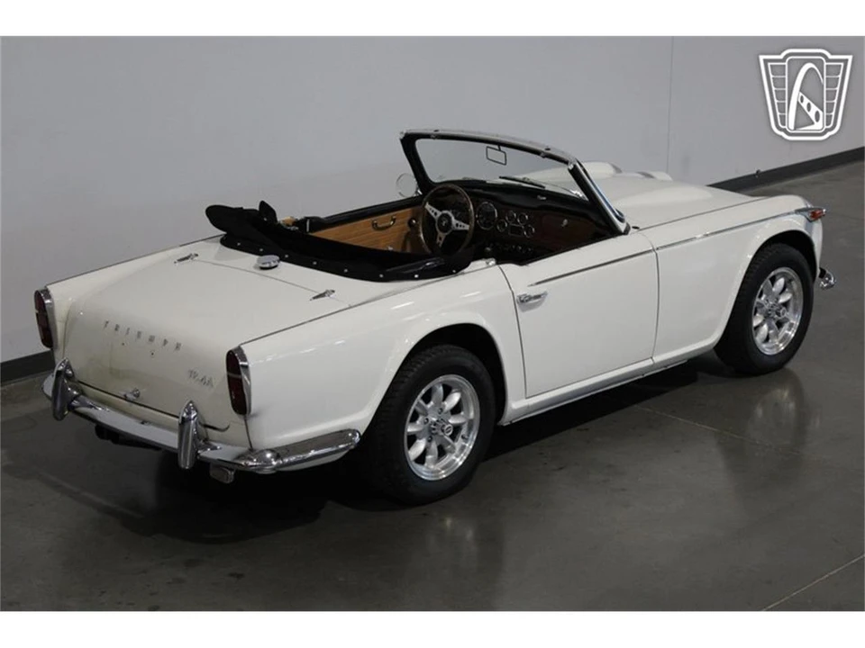 1967 Triumph TR4A - Image 8 of 31