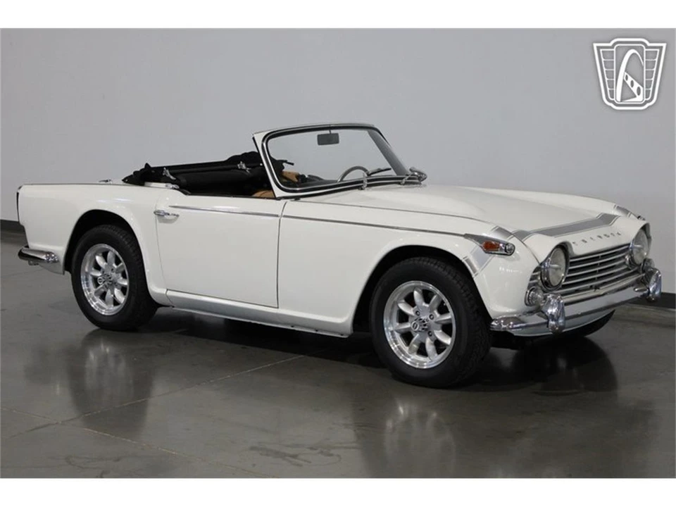 1967 Triumph TR4A - Image 14 of 31