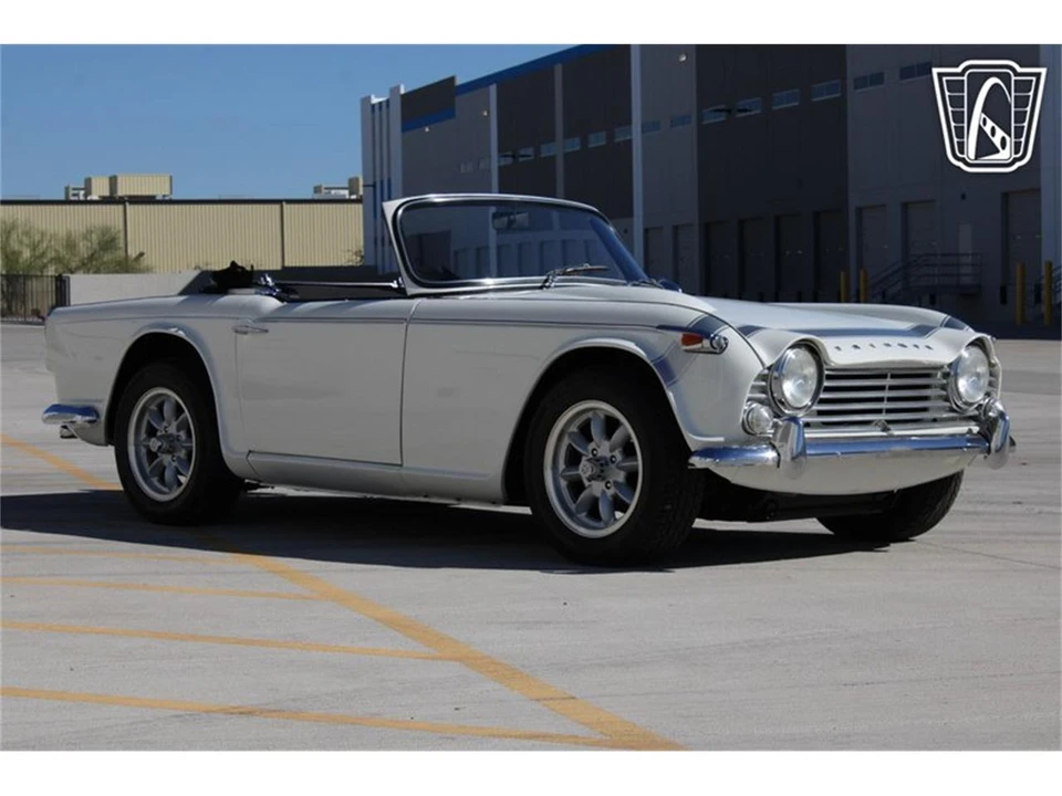 1967 Triumph TR4A - Image 4 of 31
