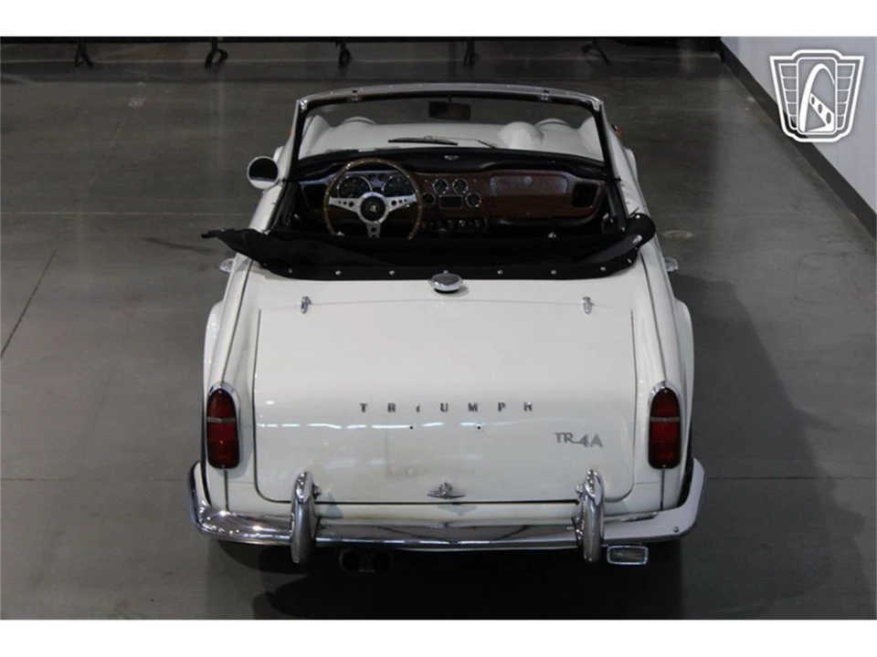 1967 Triumph TR4A - Image 9 of 31