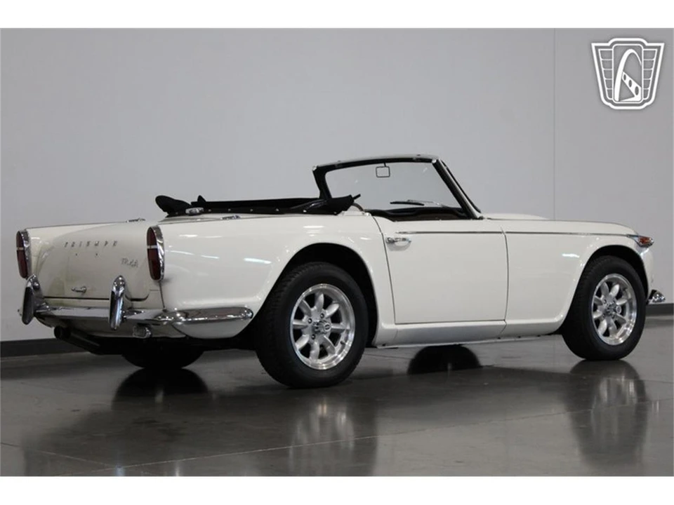 1967 Triumph TR4A - Image 24 of 31