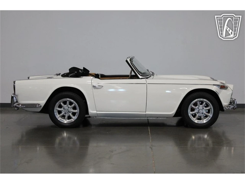 1967 Triumph TR4A - Image 15 of 31
