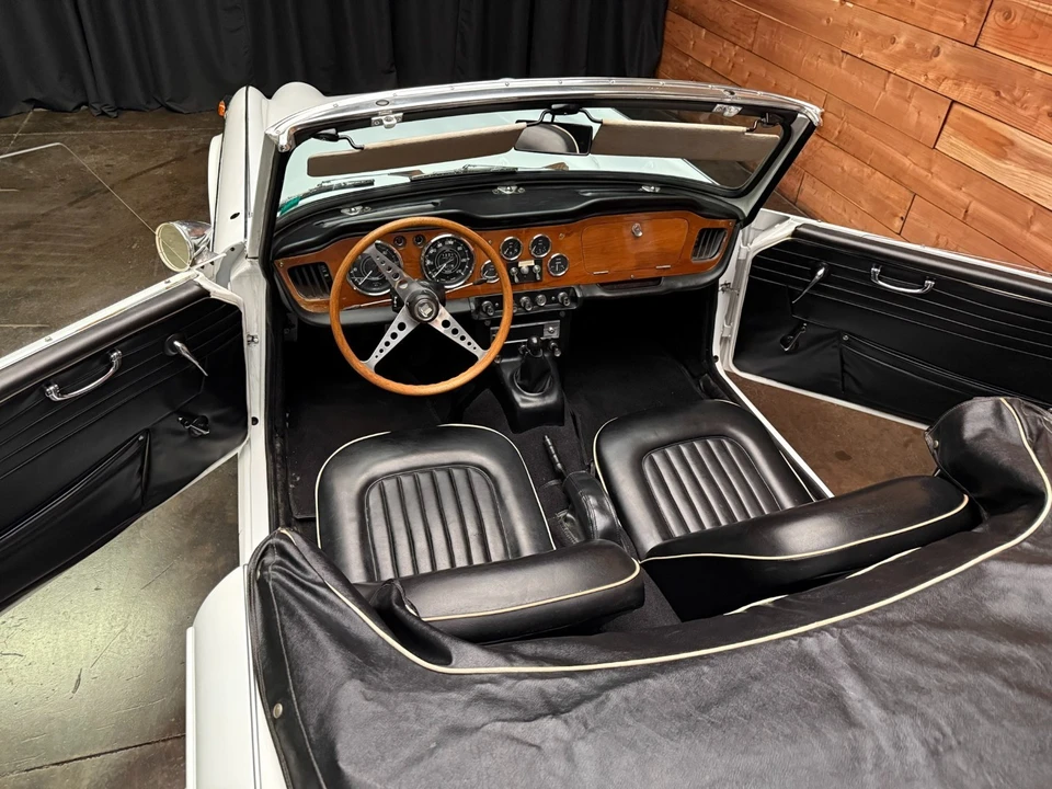 1967 Triumph TR4A - Image 13 of 30