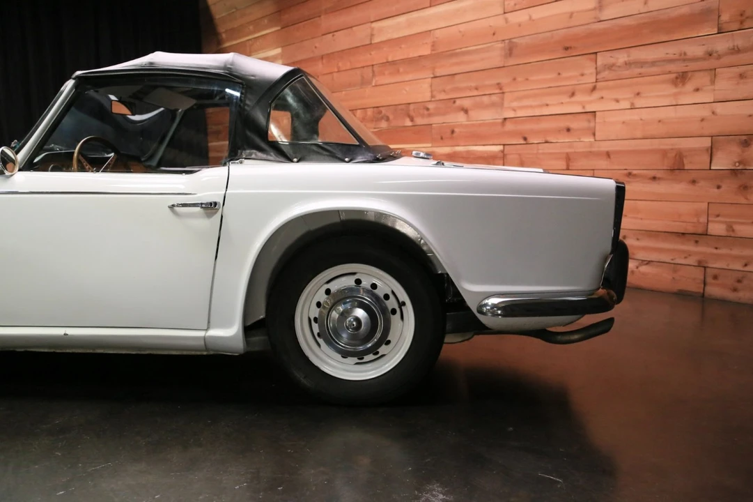 1967 Triumph TR4A - Image 7 of 30