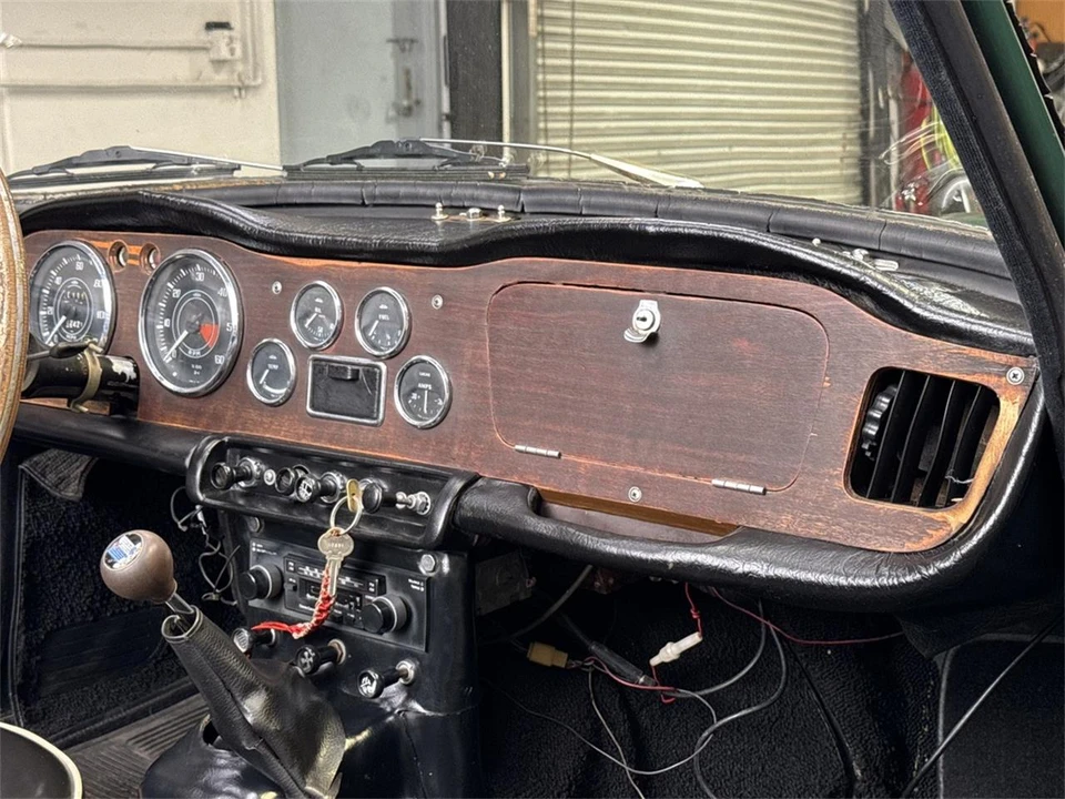 1967 Triumph TR4A - Image 31 of 31