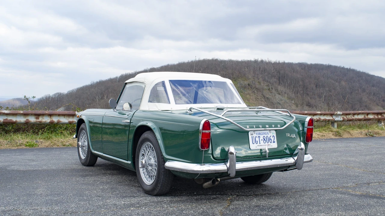 1967 Triumph TR4A - Image 13 of 31