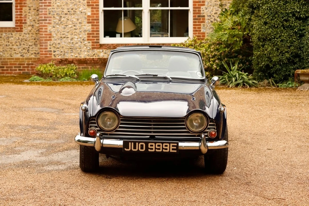 1967 Triumph TR4A - Image 8 of 30