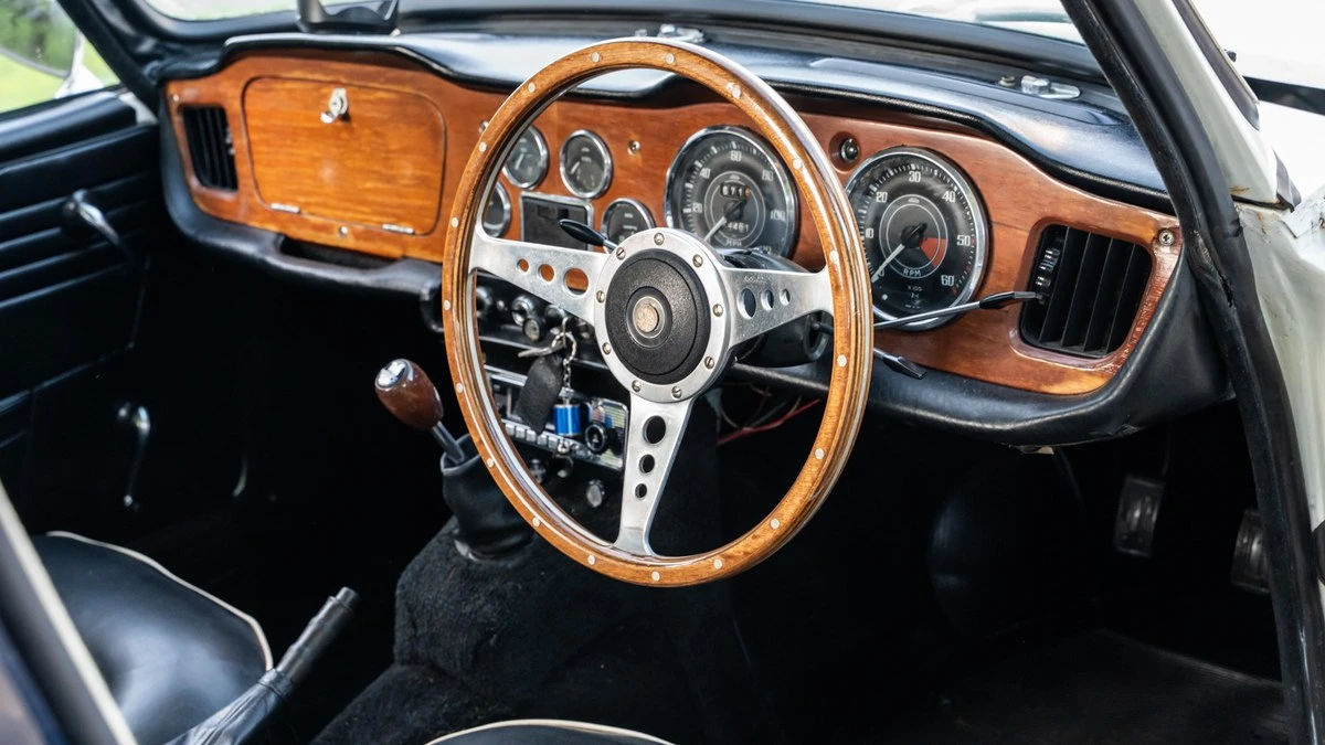 1972 Triumph TR4A - Image 17 of 30