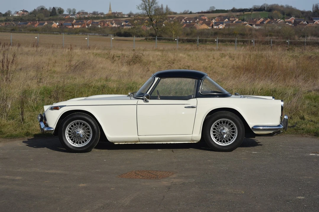 1967 Triumph TR4A - Image 4 of 30