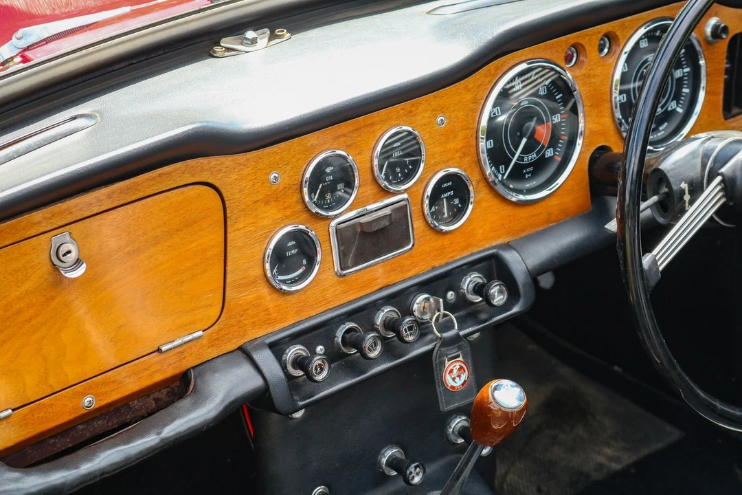 1967 Triumph TR4A - Image 25 of 30