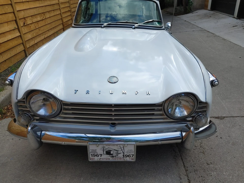 1967 Triumph TR4A - Image 8 of 31