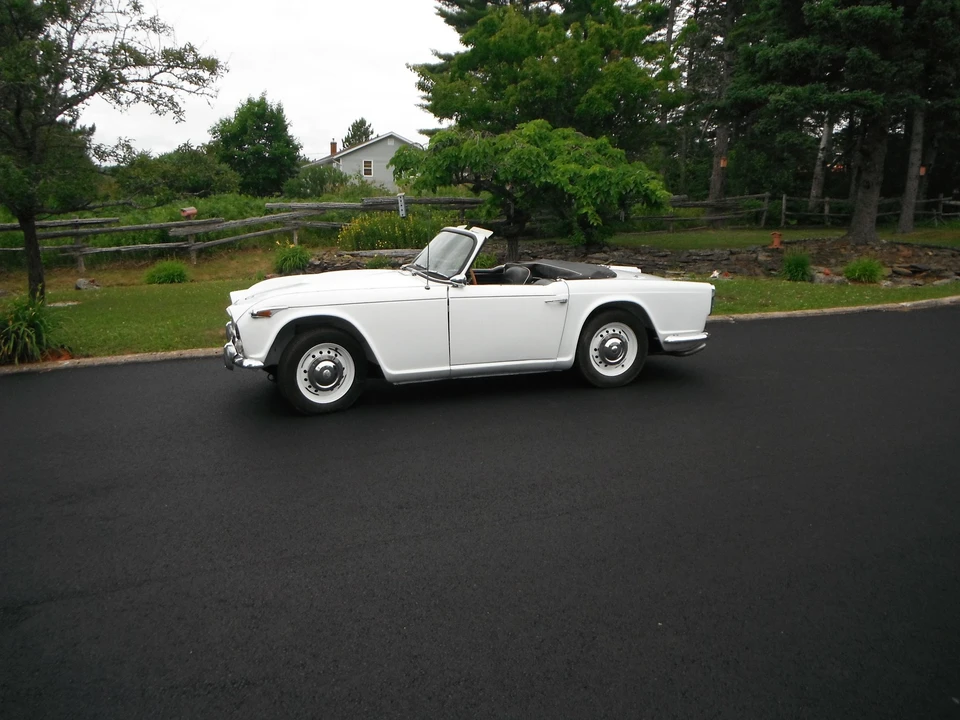 1967 Triumph TR4A - Image 6 of 31