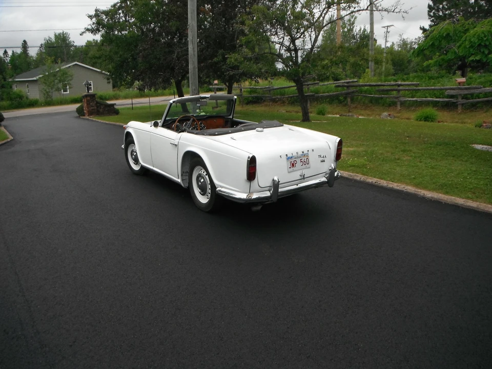 1967 Triumph TR4A - Image 5 of 31