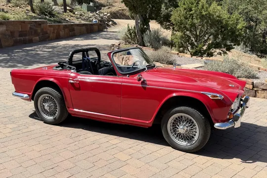 1967 Triumph TR4A IRS