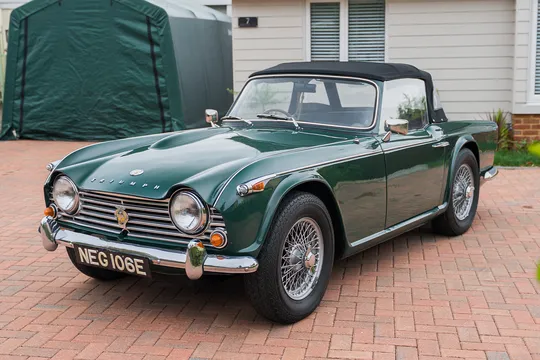 1967 Triumph TR4 TR4A IRS