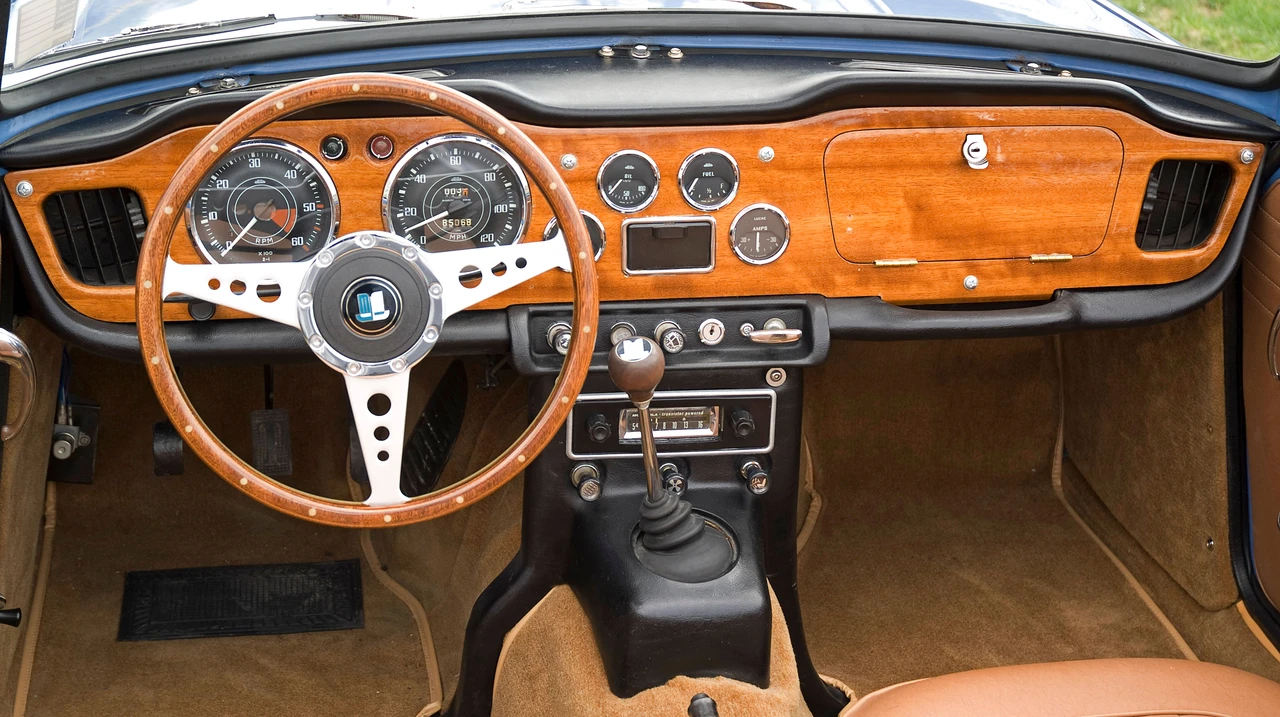 1967 Triumph TR4A - Image 2 of 6