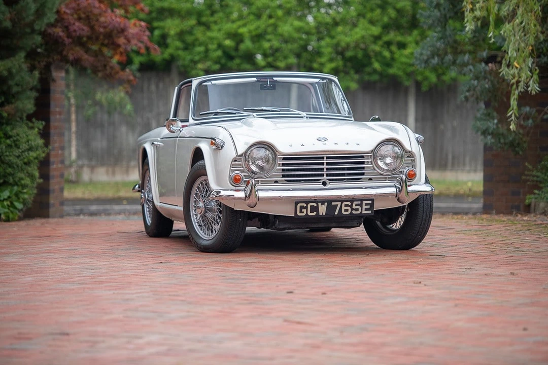1967 Triumph TR4A - Image 8 of 30