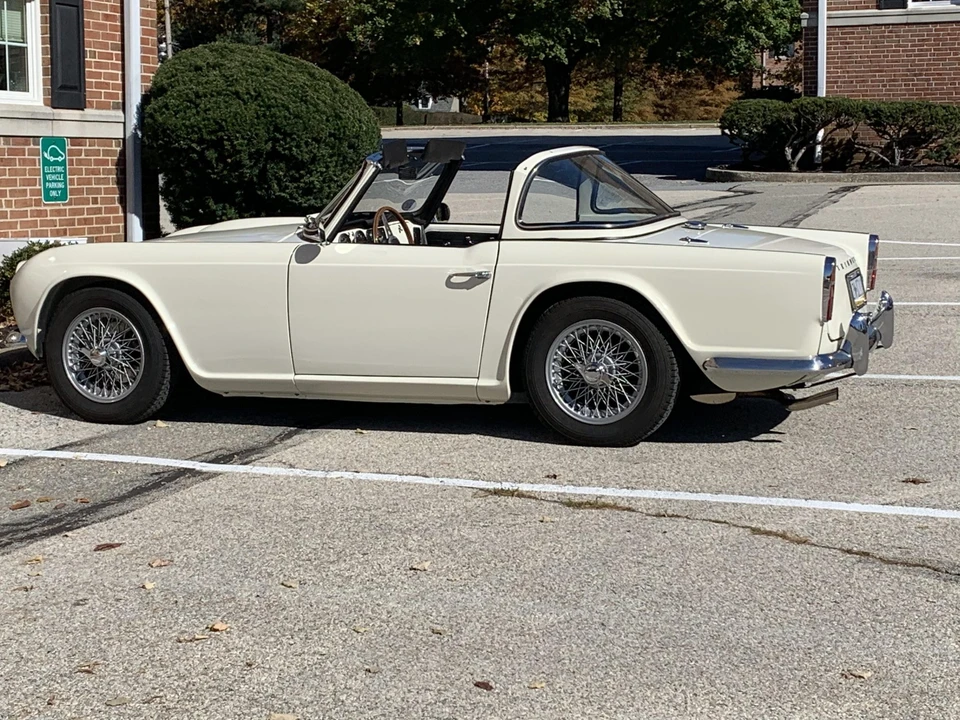 1967 Triumph TR4A - Image 11 of 31
