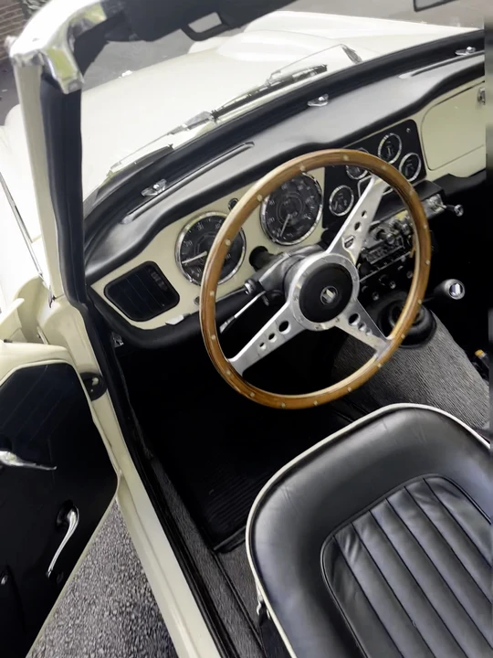 1967 Triumph TR4A - Image 23 of 31