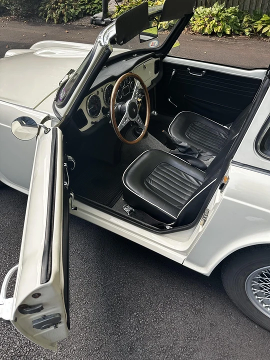 1967 Triumph TR4A - Image 21 of 31
