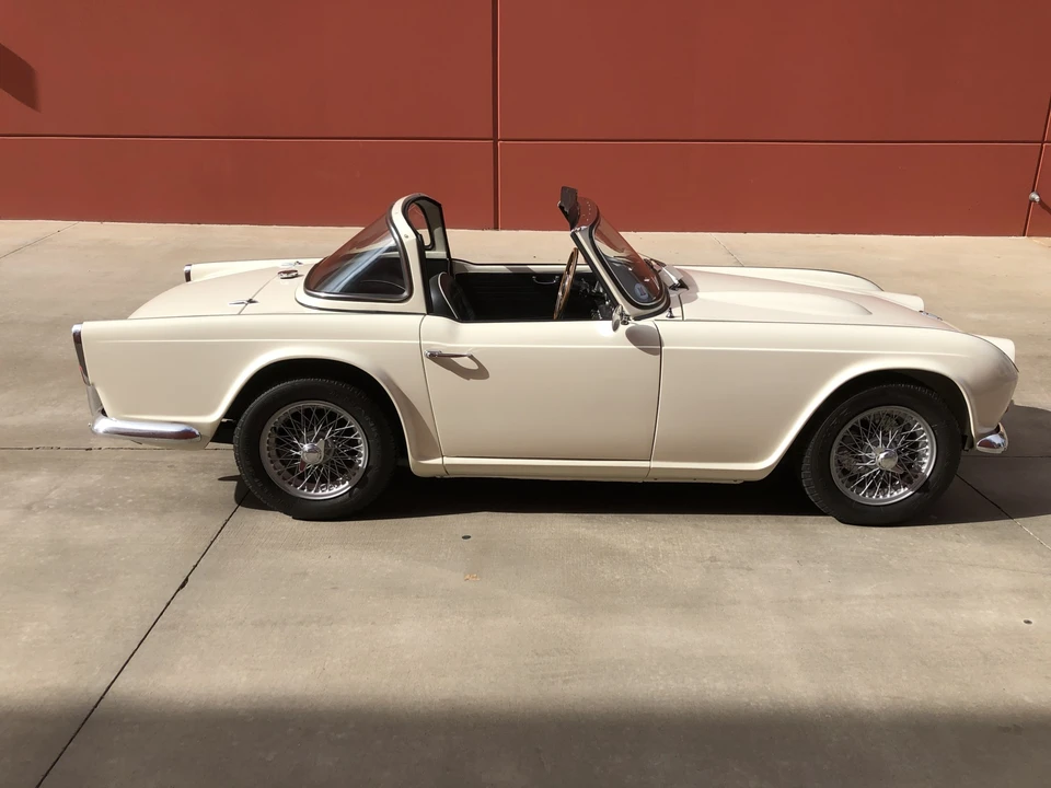 1967 Triumph TR4A - Image 13 of 31