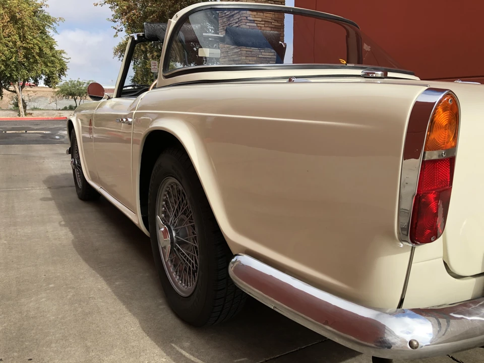 1967 Triumph TR4A - Image 21 of 31