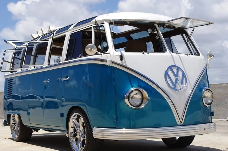 1967 Volkswagen Split-Window Bus - Image 2 of 5