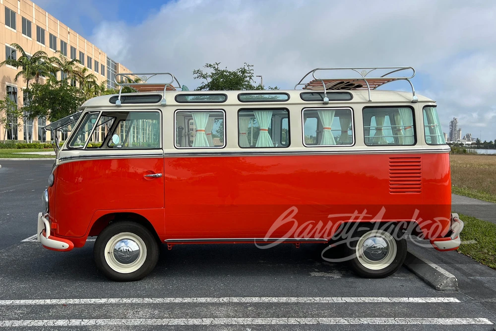 1967 Volkswagen Split-Window Bus - Image 5 of 12