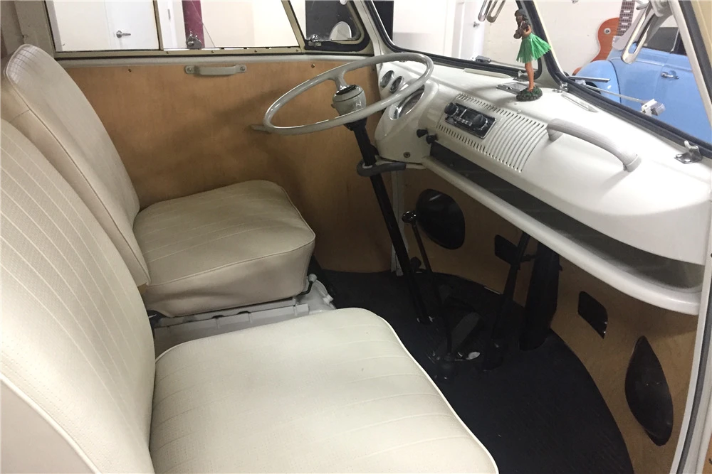 1967 Volkswagen Split-Window Camper - Image 4 of 9