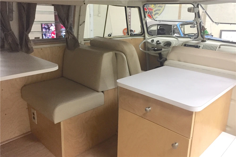 1967 Volkswagen Split-Window Camper - Image 8 of 9