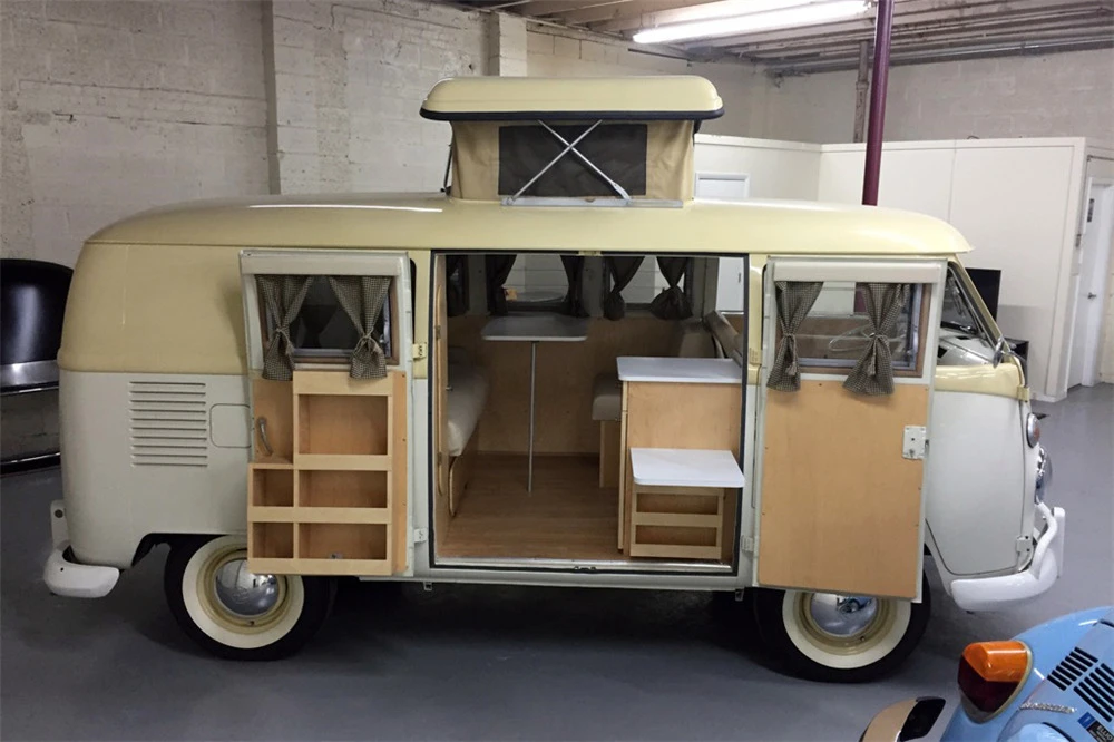 1967 Volkswagen Split-Window Camper - Image 9 of 9