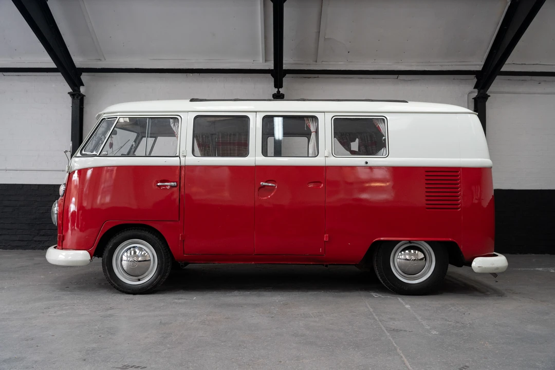 1967 Volkswagen Split-Window Camper - Image 10 of 30