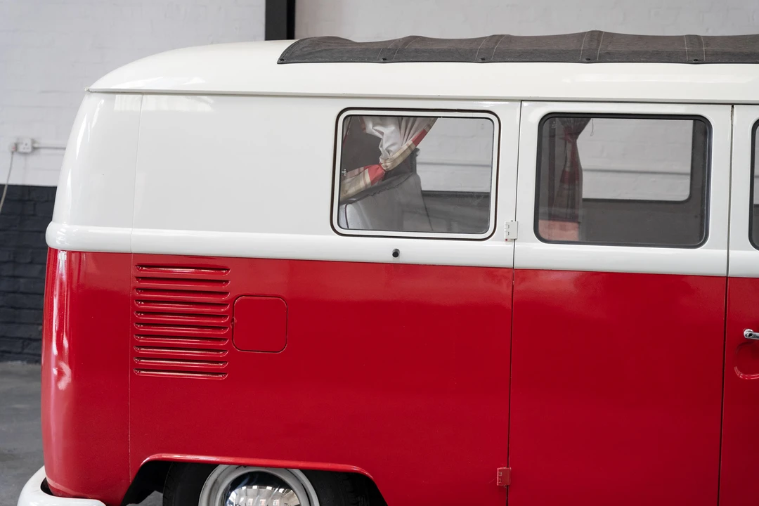 1967 Volkswagen Split-Window Camper - Image 25 of 30