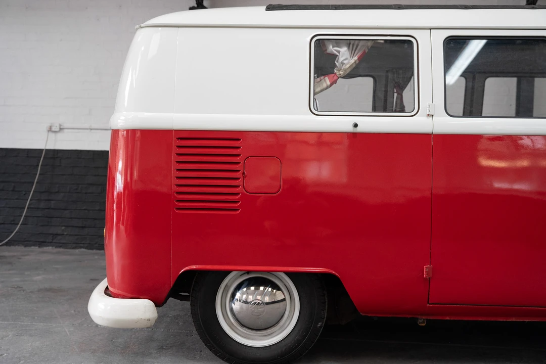 1967 Volkswagen Split-Window Camper - Image 23 of 30