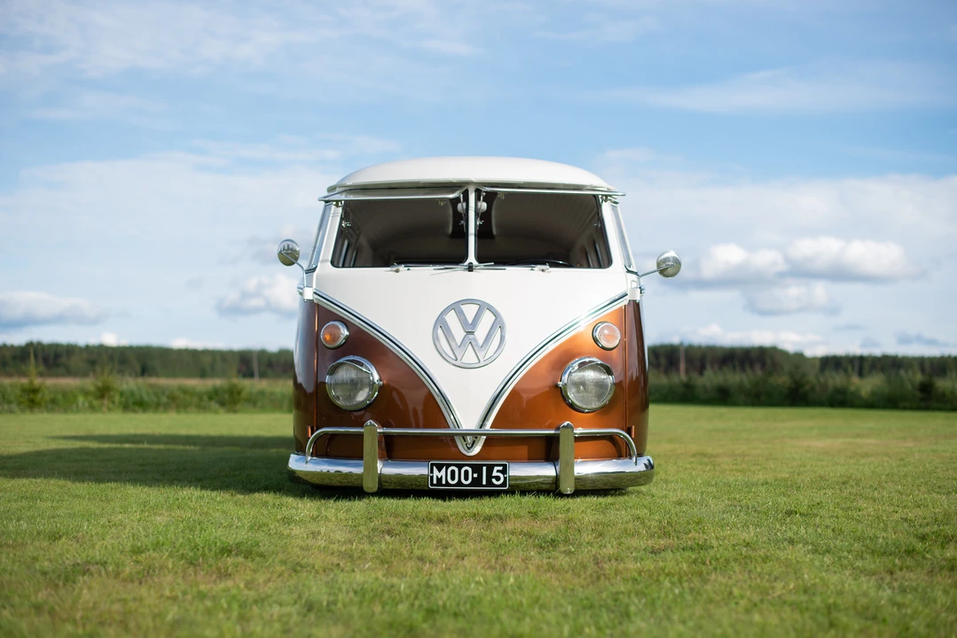 1967 Volkswagen Split-Window Camper - Image 3 of 31