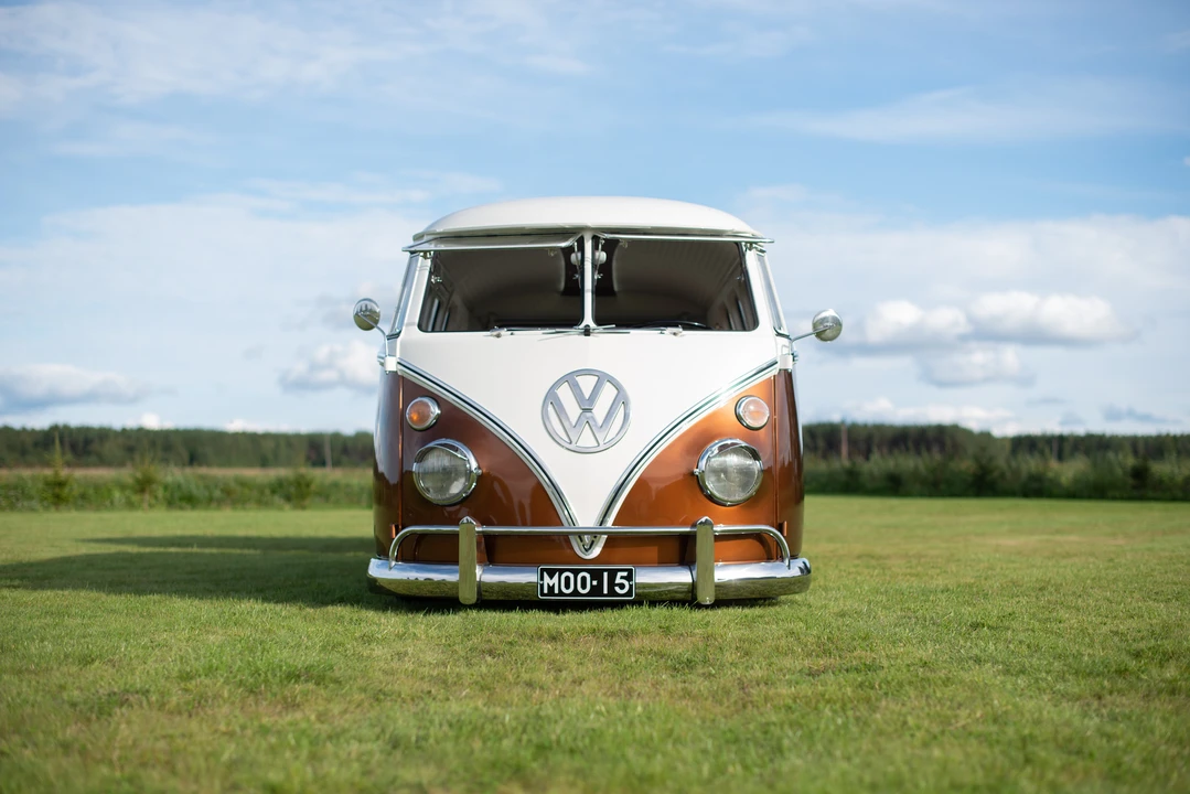 1967 Volkswagen Split-Window Camper - Image 6 of 31