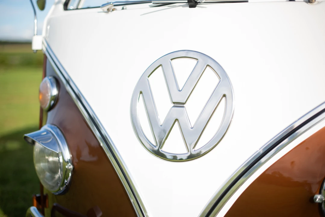 1967 Volkswagen Split-Window Camper - Image 19 of 31