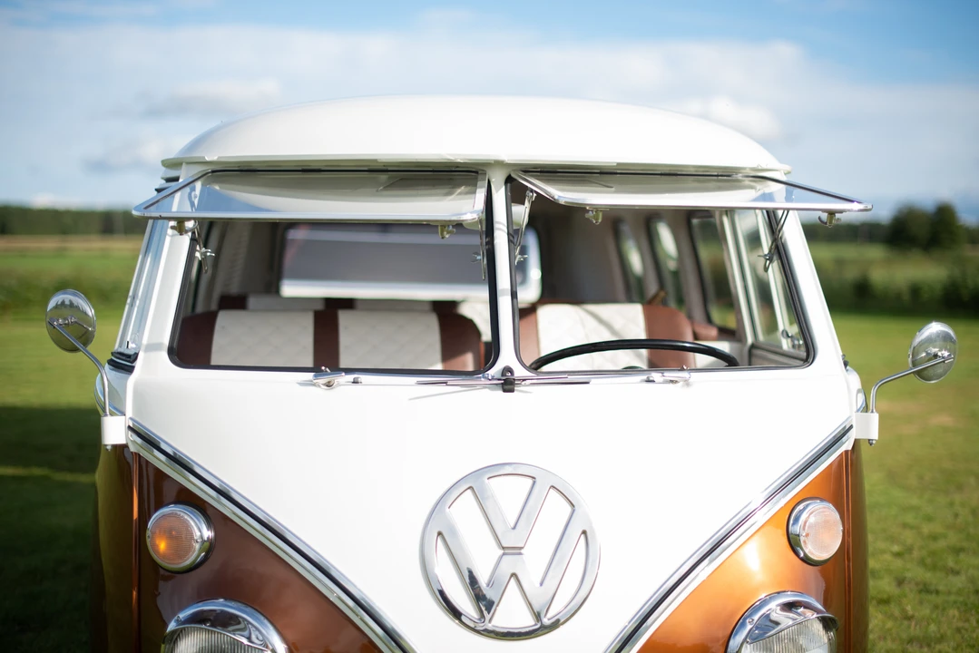 1967 Volkswagen Split-Window Camper - Image 12 of 31
