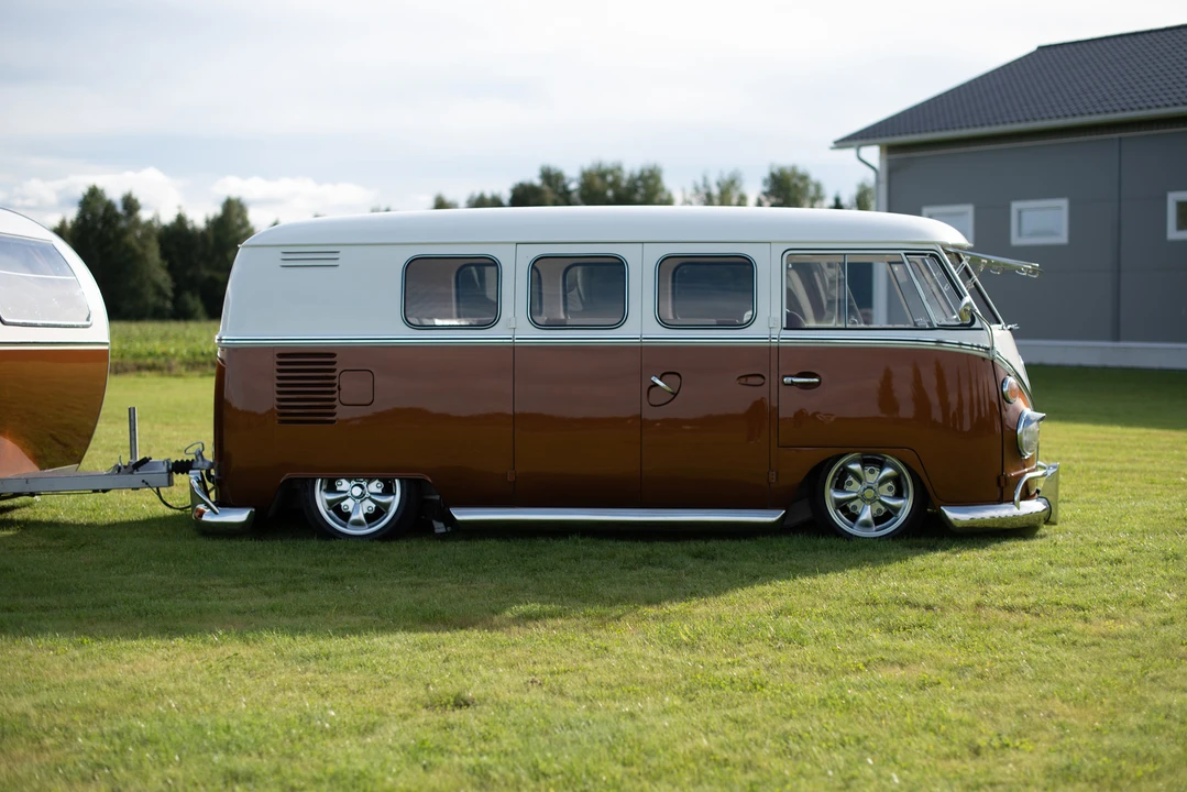 1967 Volkswagen Split-Window Camper - Image 8 of 31