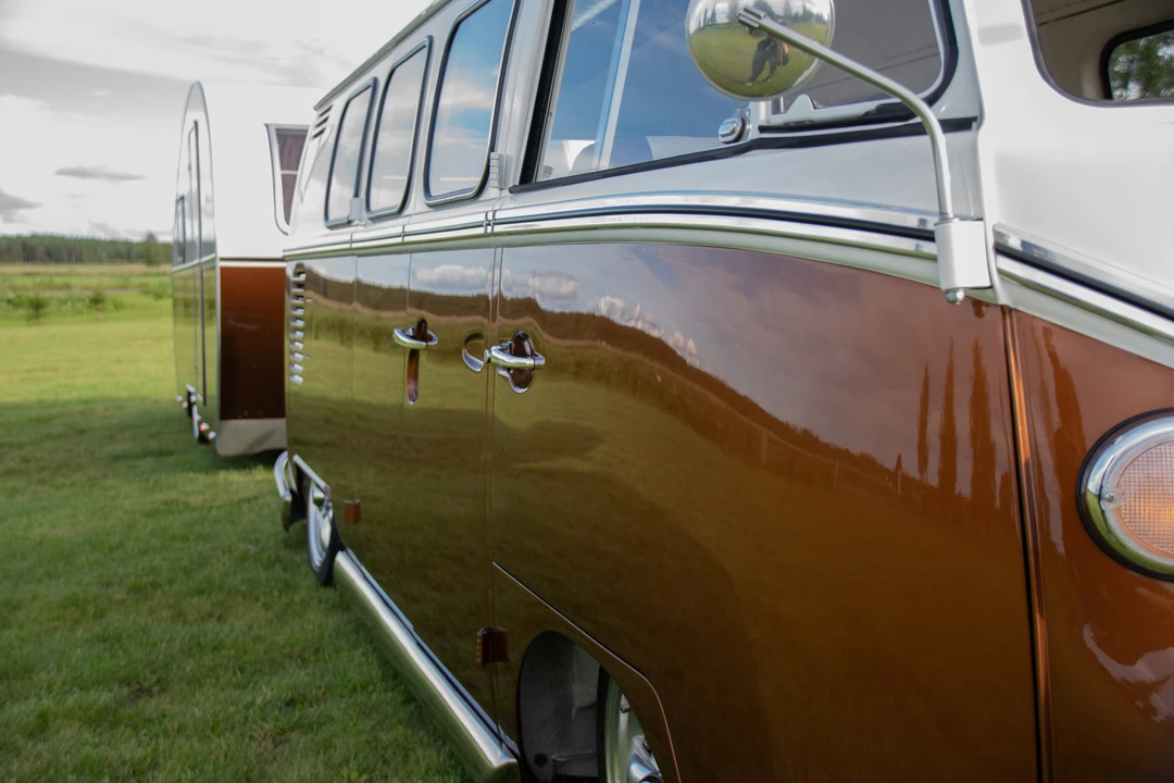 1967 Volkswagen Split-Window Camper - Image 25 of 31