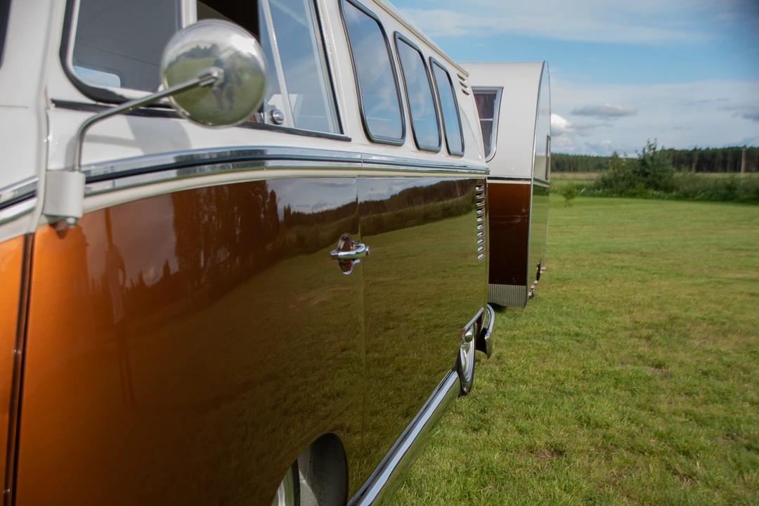 1967 Volkswagen Split-Window Camper - Image 27 of 31
