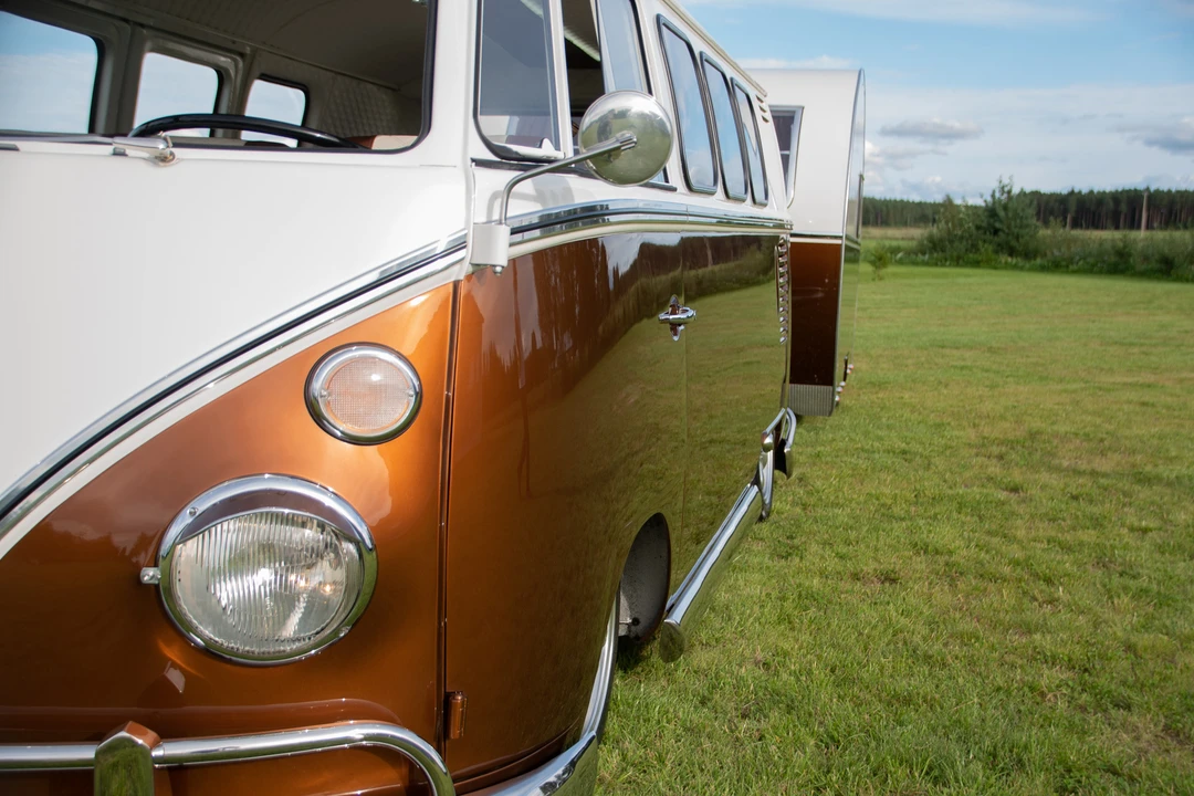 1967 Volkswagen Split-Window Camper - Image 28 of 31