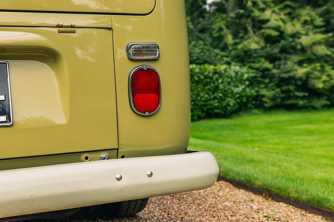 1967 Volkswagen Bay-Window Camper - Image 25 of 31