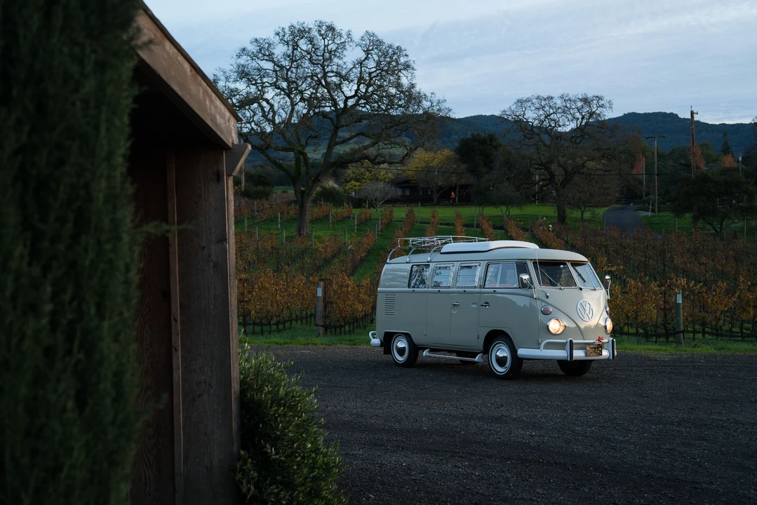 1967 Volkswagen Split-Window Camper - Image 9 of 31
